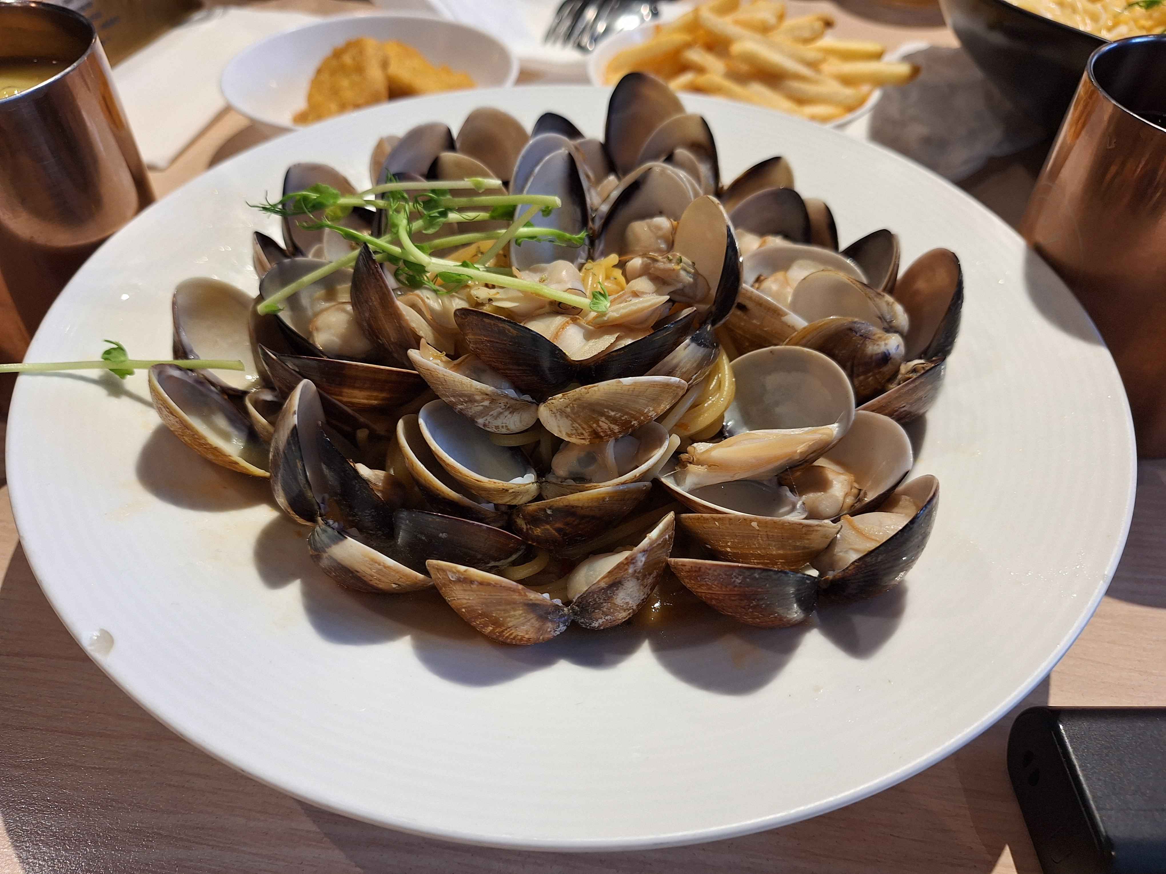 【大安站美食】光司DATE義大利麵｜碗比臉還大的超滿足份量！免費加麵平價高CP值義式料理